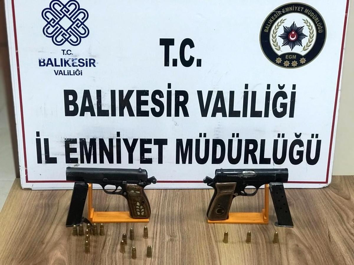 Balıkesir’de polis ve jandarmadan huzur uygulaması: 75 gözaltı