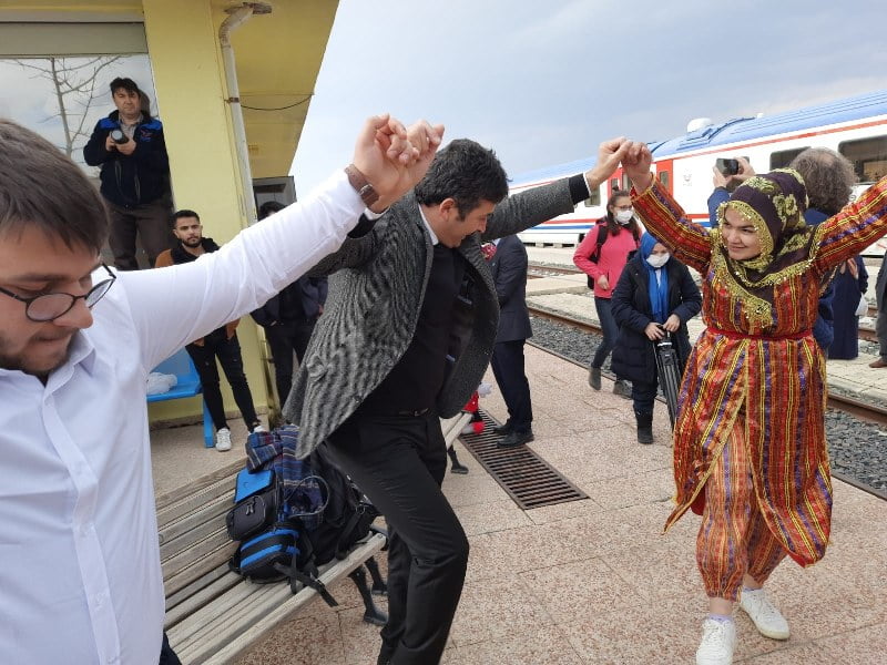 Doğu Ekspresi’nin yeniden seferlere başlaması coşkuyla karşılandı