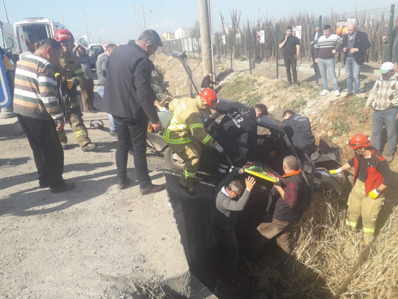 Bandırma- Bursa Karayolunda Kaza; 2 Yaralı