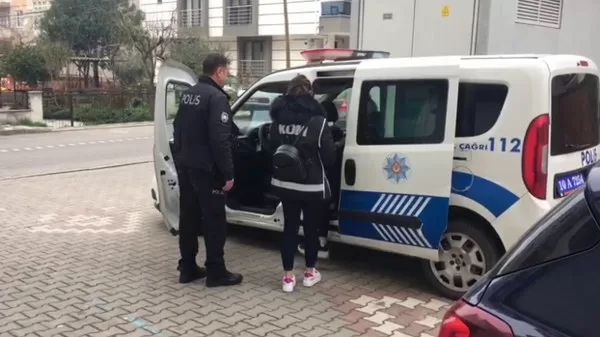 Balıkesir merkezli olarak 21 ilde uluslararası dolandırıcılık olaylarına ilişkin olarak gerçekleştirilen operasyonda 118 kişi hakkında yakalama kararı verilirken gözaltına alınanların sayısı 107'ye yükseldi.