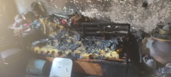 Gönen ilçesi Gündoğdu mahallesinde bulunan 223. sokağın bir evinde çıkan yangın, evde büyük maddi hasara sebep oldu.