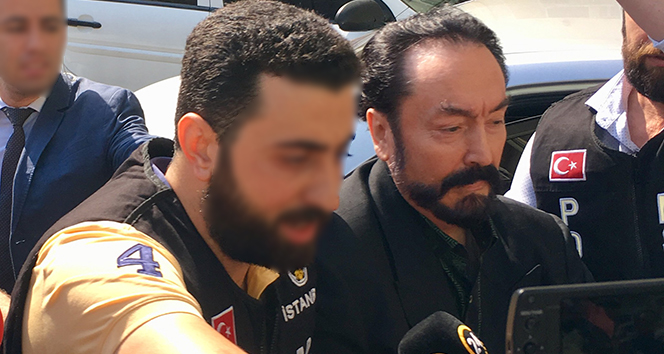 Adnan Oktar silahlı suç örgütünün güncel yapılanmasına yönelik yürütülen soruşturma neticesinde 8 şüpheli yakalandı.