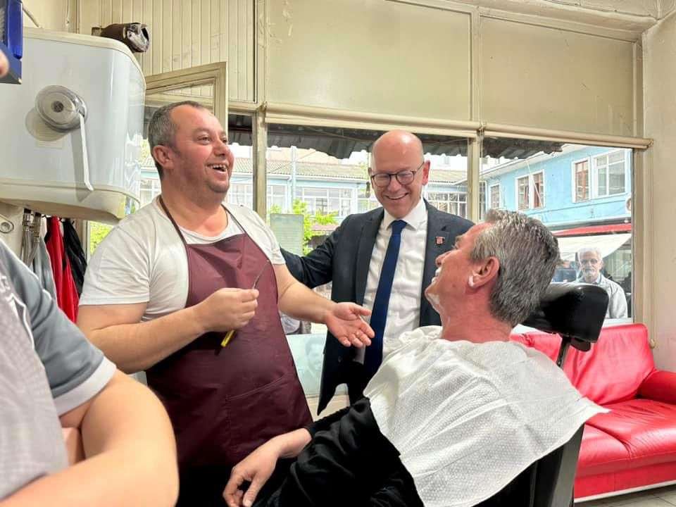 CHP Balıkesir 2. Sıra Milletvekili Adayı Serkan Sarı, seçim çalışmaları kapsamında baba ocağı Manyas’ta sahaya indi.
