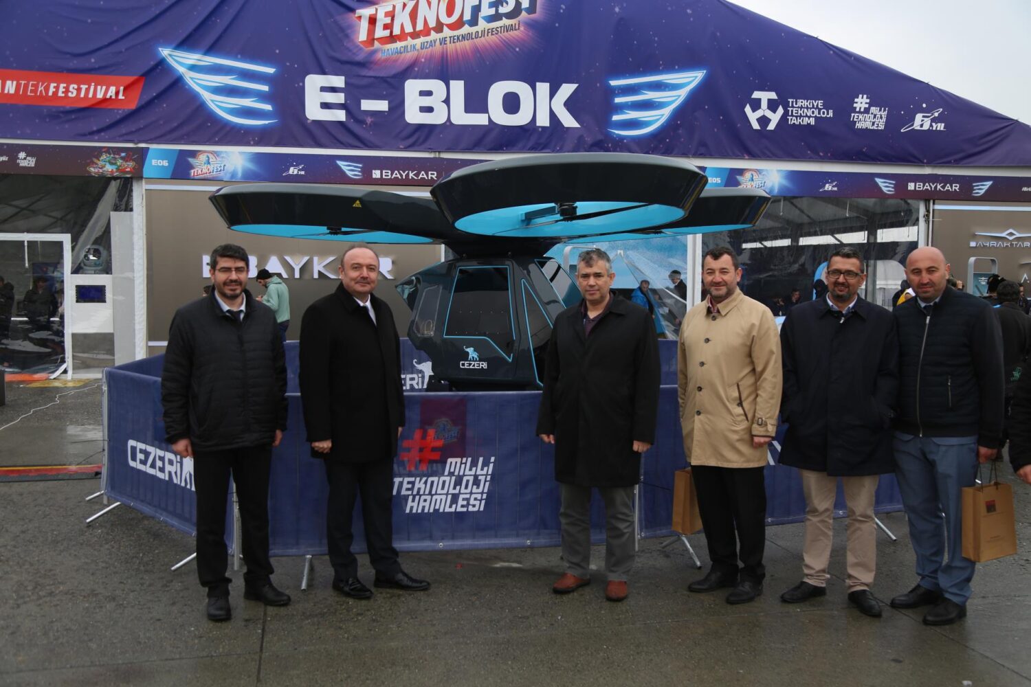 BANDIRMA ONYEDİ EYLÜL ÜNİVERSİTESİ REKTÖRÜ TEKNOFEST 2023'Ü ZİYARET ETTİ