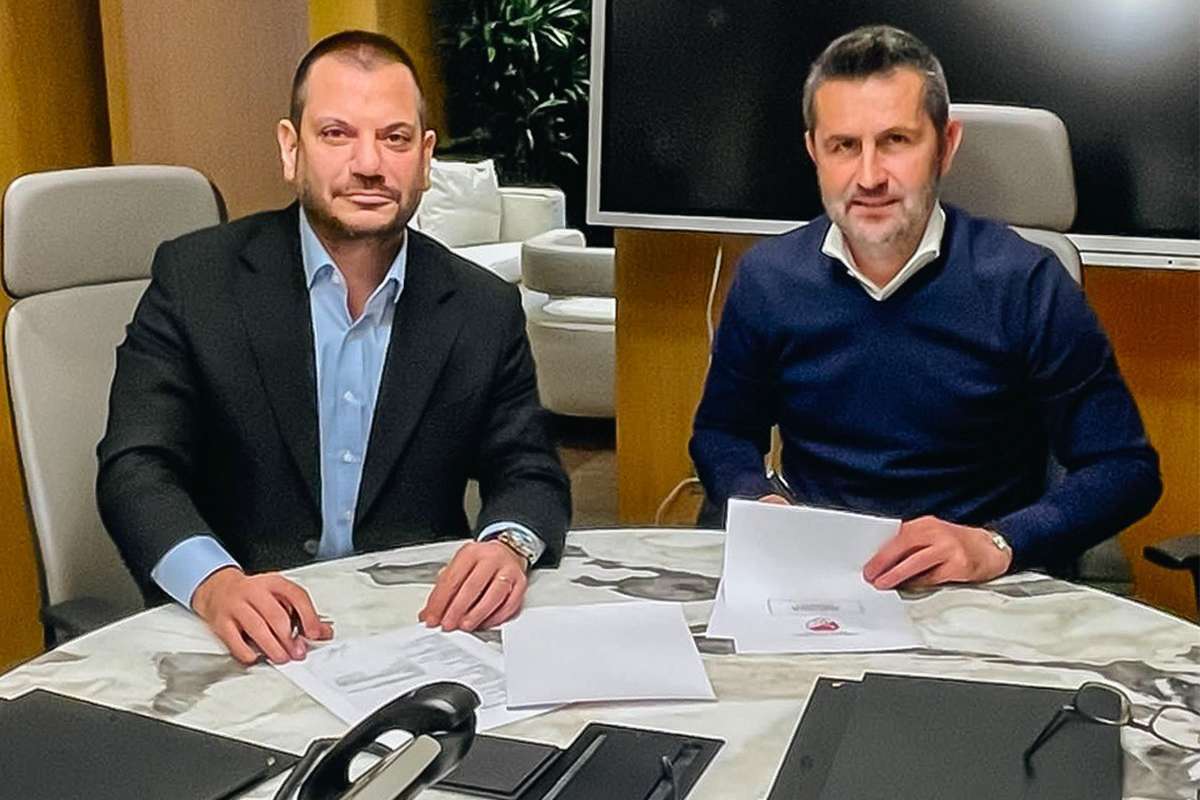 Trabzonspor Hırvat teknik direktör Nenad Bjelica ile 2024-2025 sezonu sonuna kadar anlaşma sağladığını duyurdu.