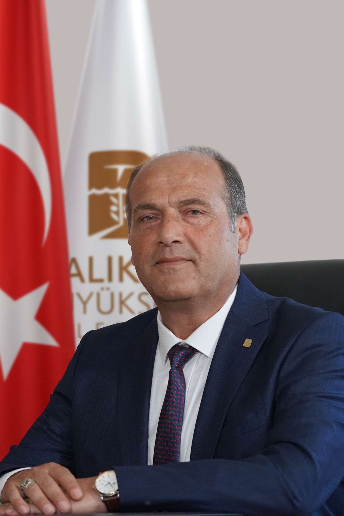 İYİ Parti Balıkesir Büyükşehir Belediye Meclis Üyesi ve Susurluk Kurucu İlçe Başkanı Ömer Öztürk, partisinin HDP ile yakınlaşmasından duyduğu rahatsızlık nedeniyle istifa etti.
