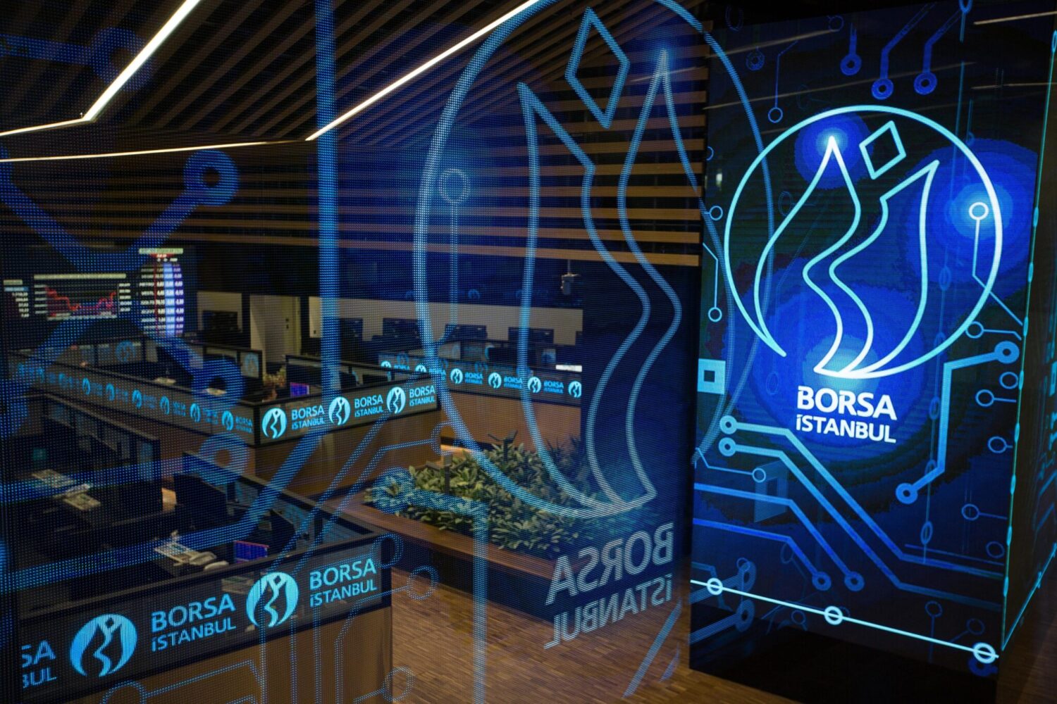 Borsa günün açılışında yüzde 0,26 oranında artış kaydetti.