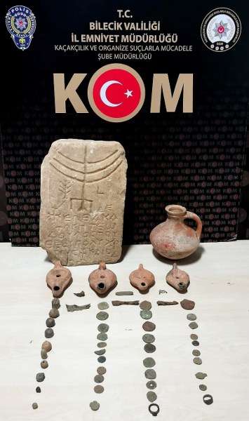 Bilecik'te Roma dönemine ait çok sayıda objeler ele geçirildi