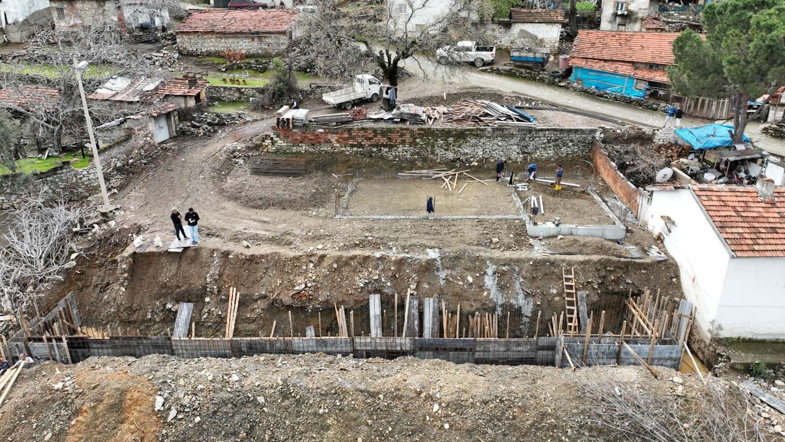 BURHANİYE'DE ÇOK AMAÇLI AŞEVİ PROJESİNE BAŞLANDI