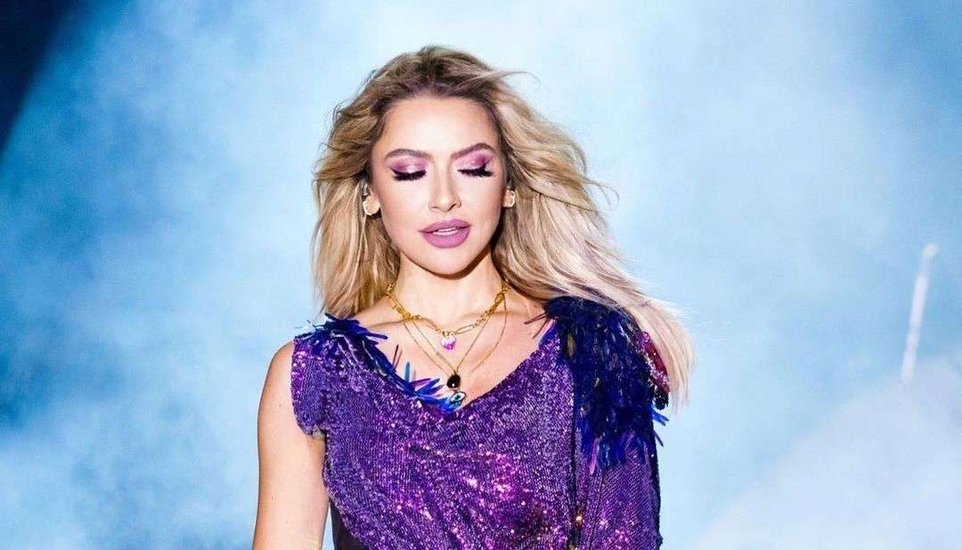 Hadise’nin mesajlarını ifşa ettiği iddia edilen gazeteci hakkında 9 yıla kadar hapis cezası talep edildi. 