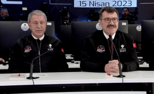 Türkiye'nin görüntüleme uydusu İMECE'nin uzaya fırlatılması daha önce üç kez ertelenmişti. Bugün saat 09.47'de Türkiye'nin ilk yerli ve milli yüksek çözünürlüklü görüntüleme uydusu İMECE başarıyla fırlatıldı.
