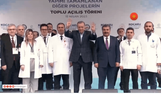 Kısa süre önce hasta kabulüne başlayan Kocaeli Şehir Hastanesi’nin bugün resmi açılışı Cumhurbaşkanı Recep Tayyip Erdoğan’ın katılımıyla gerçekleşti. 