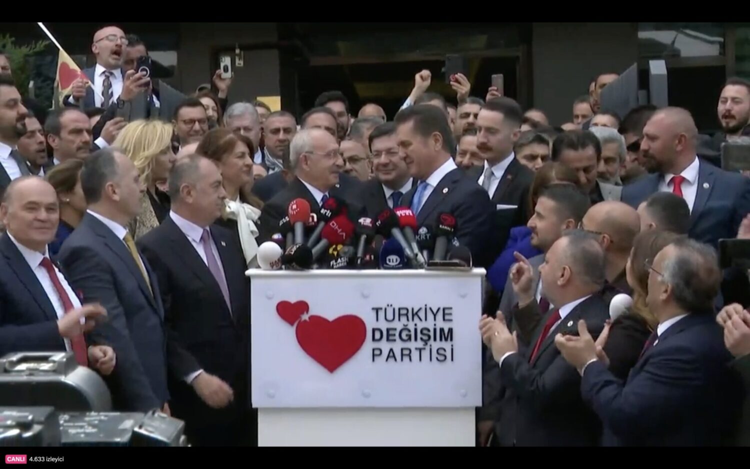 MUSTAFA SARIGÜL, KEMAL KILIÇDAROĞLU'NU DESTEKLEDİĞİNİ AÇIKLADI