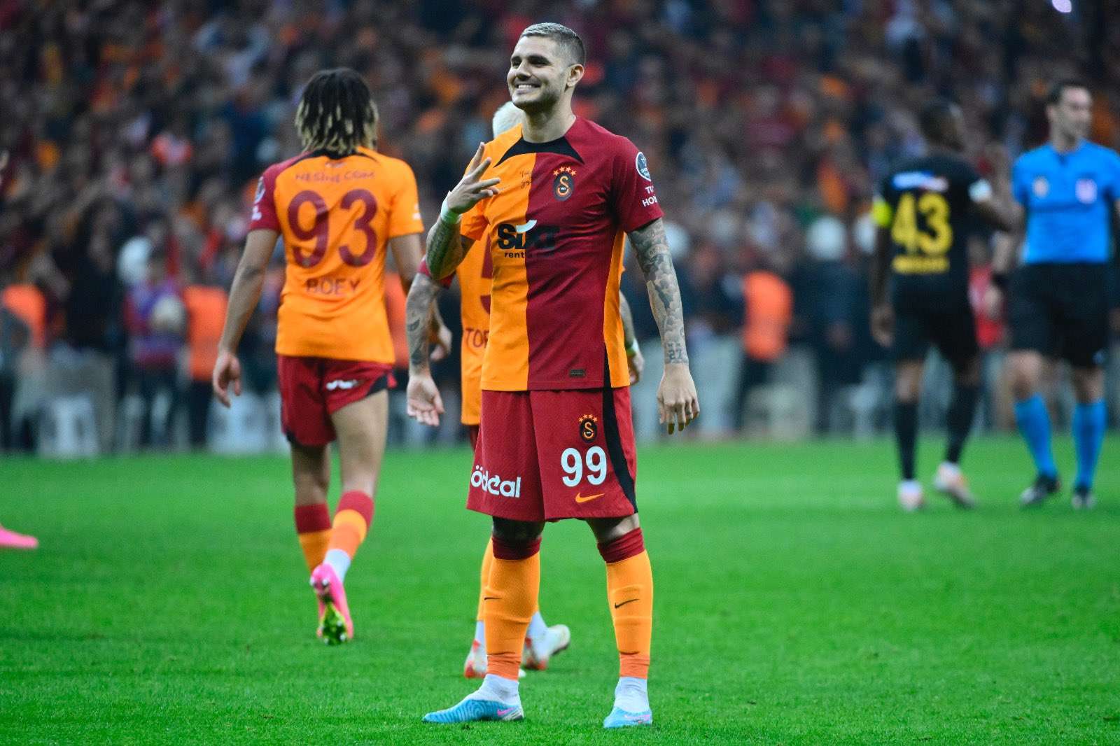 Galatasaray, Kayserispor galibiyetiyle Spor Toto Süper Lig’de evindeki yenilmezliğini 13 maça çıkardı.
