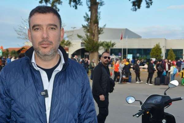 Ramazan Bayramının geçtiğimiz bayram tatillerine göre kısa olması nedeniyle tatilcilerden bazılarının tercihi Yunanistan'ın Midilli adası oldu. 