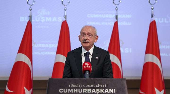 DAVUTOĞLU’NDAN KILIÇDAROĞLU’NUN ADAYLIK KAMPANYASINA BAĞIŞ