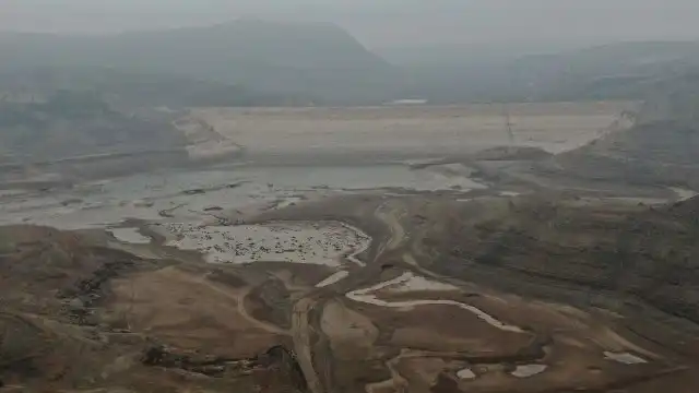 Kuraklık nedeniyle büyük ölçüde kuruyan Sivas'taki 4 Eylül Barajı, yağışlarla birlikte yeniden su seviyesini yükseltti ve dolmaya başladı.