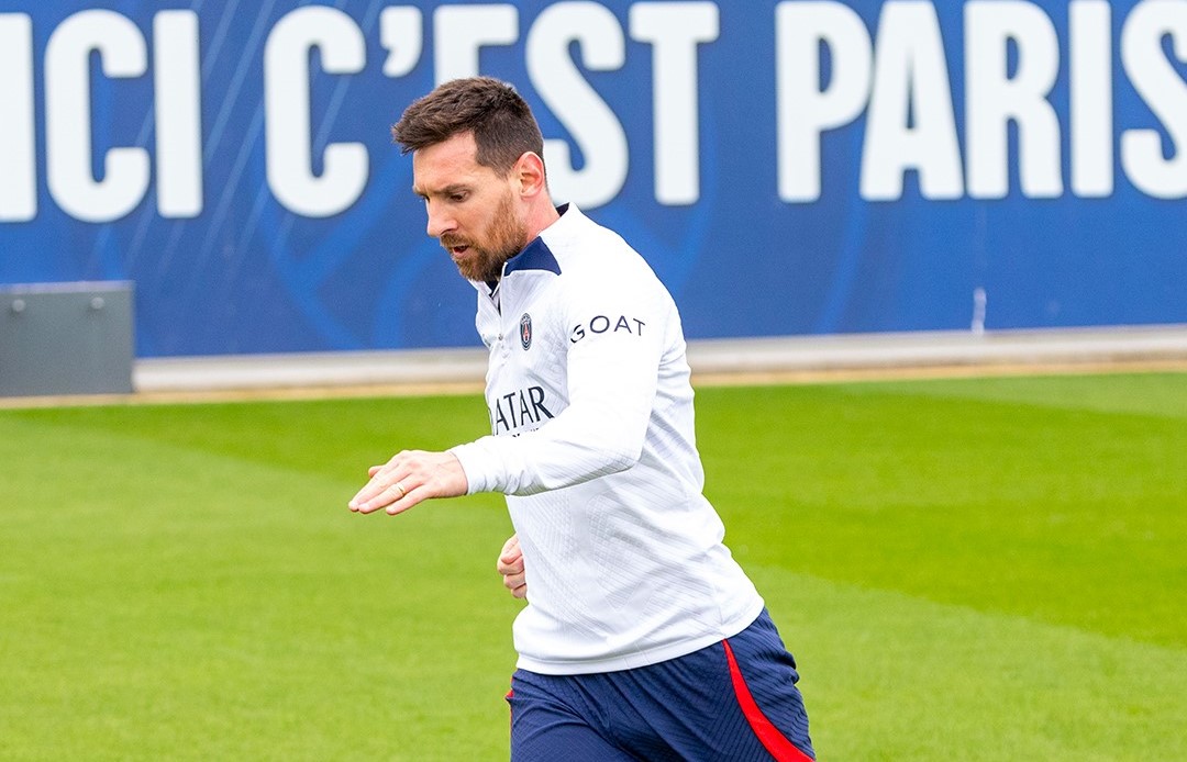 Lionel Messi antrenmanlara geri döndü.