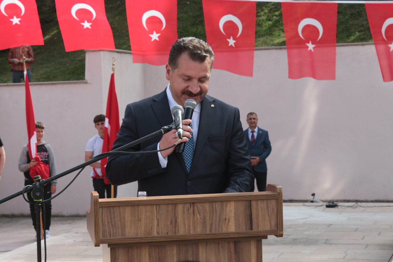 16 Mayıs 1919’da ülkenin kurtulması için kurtuluş mücadelesini başlatan 41 bayrak adam törenle anıldı.