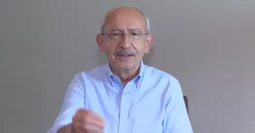 CHP Genel Başkanı ve Cumhurbaşkanı Adayı Kemal Kılıçdaroğlu, "Unutma o oyu benim için değil evladın için vereceksin. Vatanını seven sandığa gelsin" dedi.
