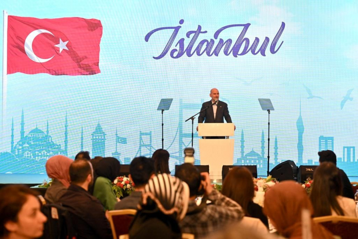 İçişleri Bakanı Süleyman Soylu, aralarında AFAD ve 112’nin de bulunduğu 5 kurumun personeliyle kahvaltılı programda bir araya geldi.