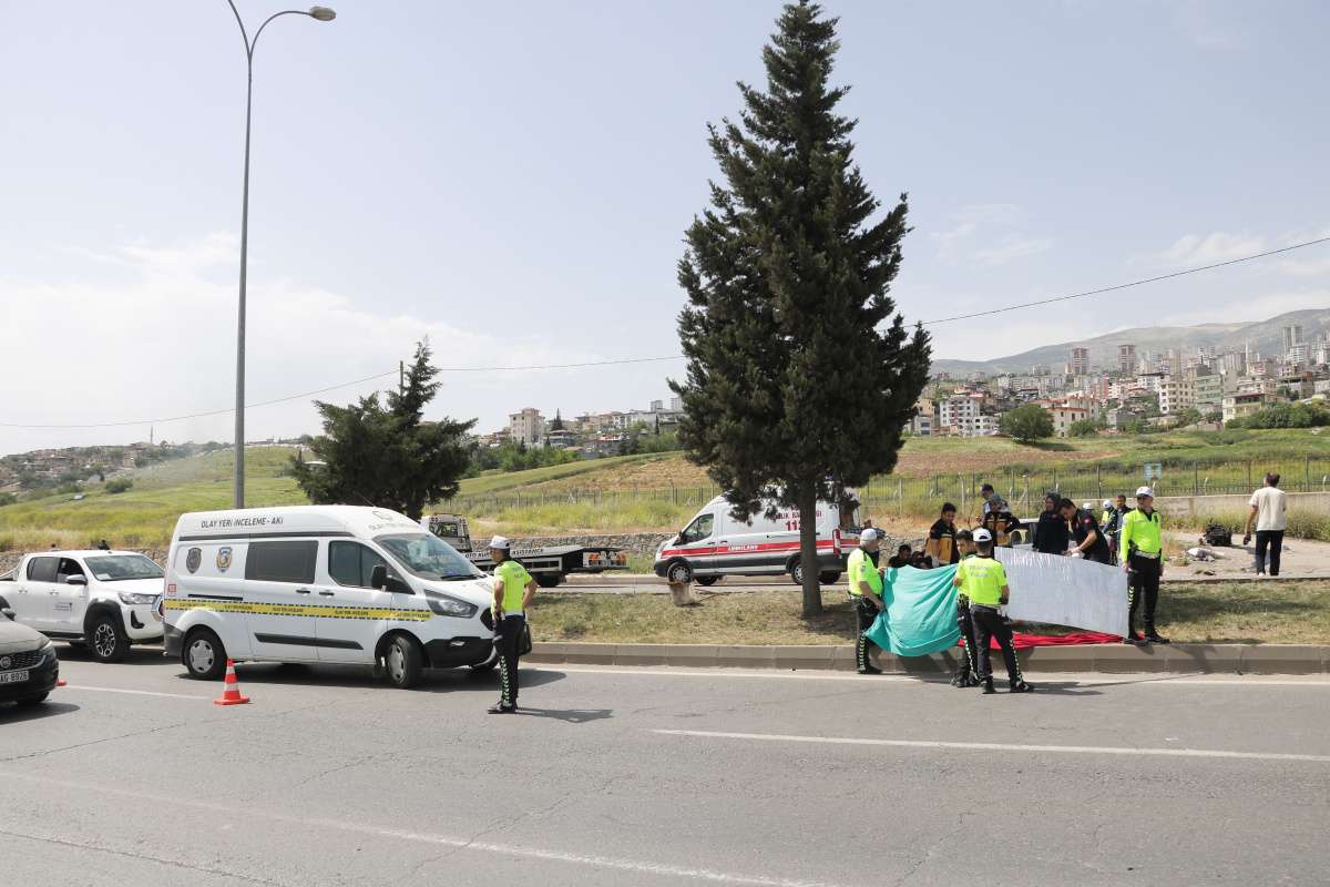 KAHRAMANMARAŞ’TAKİ KAZADA ÖLÜ SAYISI 3’E YÜKSELDİ