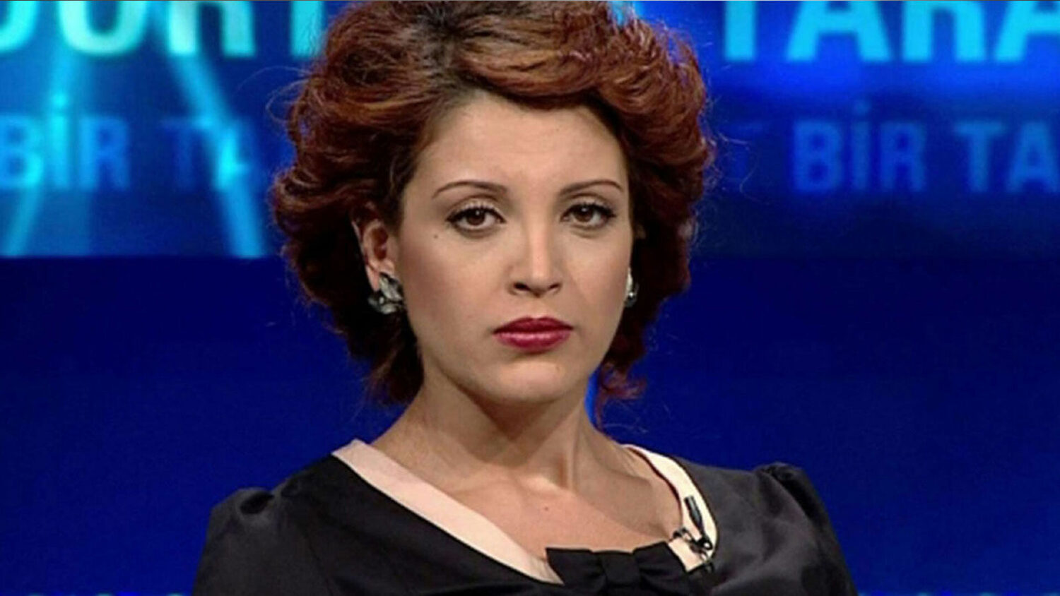 Nagehan Alçı