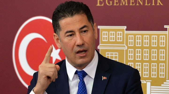 Ata İttifakı Cumhurbaşkanı adayı Sinan Oğan adaylıktan çekileceğine dair yayılan söylentileri "Daha yeni başladık, isteyen varsa bizim lehimize çekilebilir!" diyerek yanıtladı. 