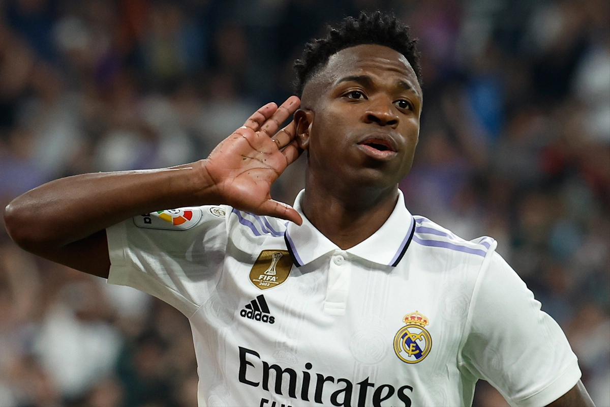 Brezilyalı futbolcu Vinicius Junior, mevcut sezon boyunca oynadığı 49 maçta, attığı 23 gol ve yaptığı 21 asist ile kariyerinin en verimli sezonunu geçiriyor.