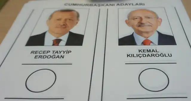 Cumhurbaşkanı seçiminin ikinci turu için gümrük kapılarında oy verme işlemi devam ederken temsilciliklerde kullanılan yurt dışında kullanılan oyların tamamı ise Ankara'ya ulaştırıldı.