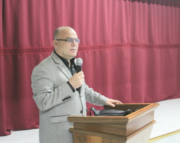 Susurluk Mesleki Teknik ve Anadolu Lisesi’nde Turizm Haftası nedeniyle gerçekleştirilen kutlama programda konuşan Kaymakam Muammer Köken, Susurluk’ta turizmin canlandırılması gerektiğini vurguladı.
