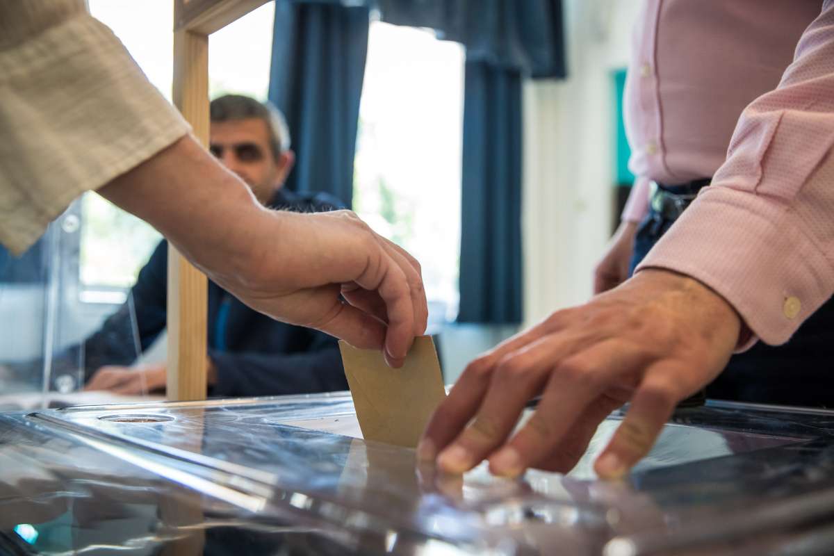 İSTANBUL’DA SANDIKLARIN YÜZDE 100’Ü AÇILDI