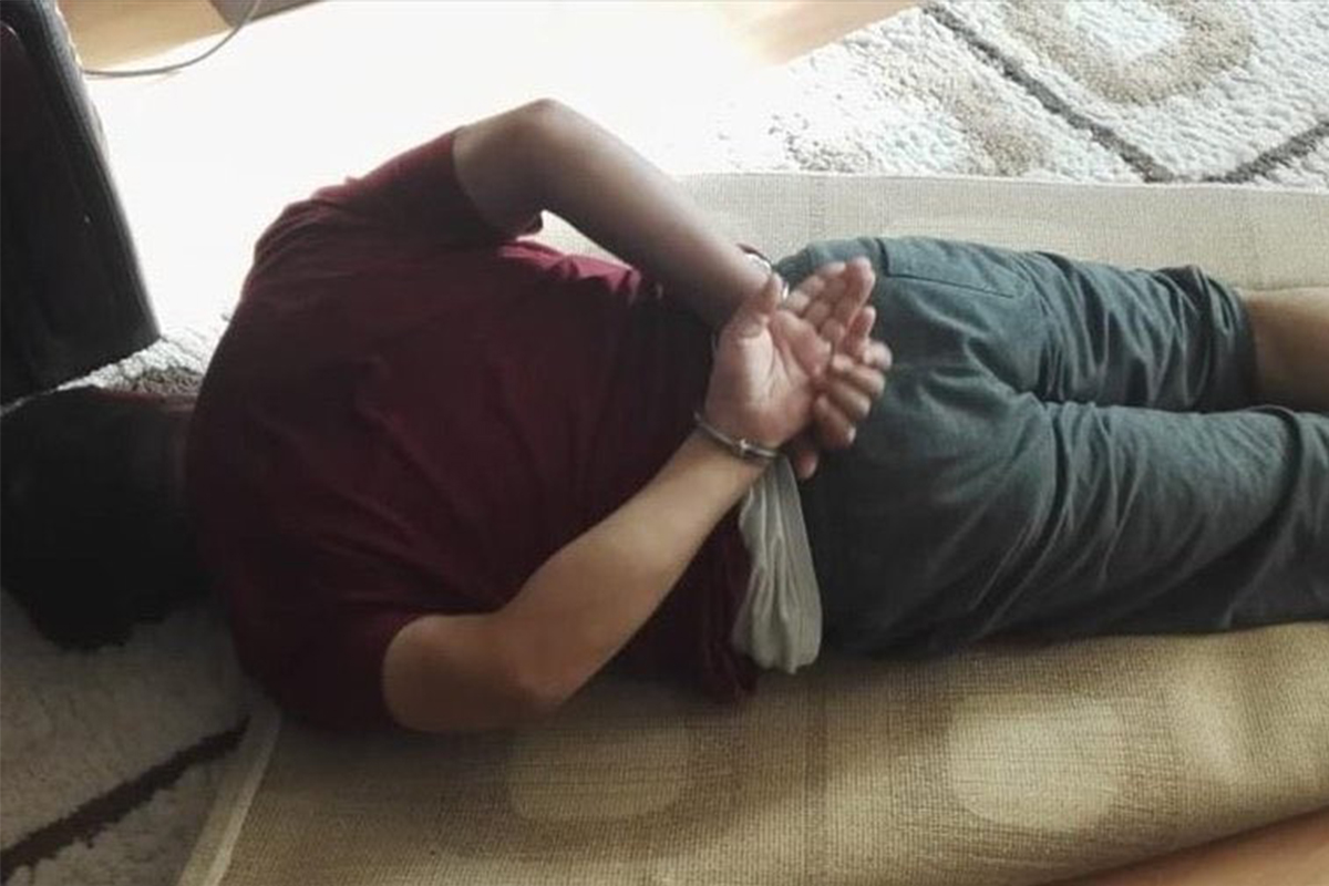 CHP Genel Başkanı ve Millet İttifakının Cumhurbaşkanı Adayı Kemal Kılıçdaroğlu'nun HDP destekli Van mitingine giderken “Dişe diş kana kan seninleyiz Öcalan” sloganı atan 2 kişi gözaltına alındı.