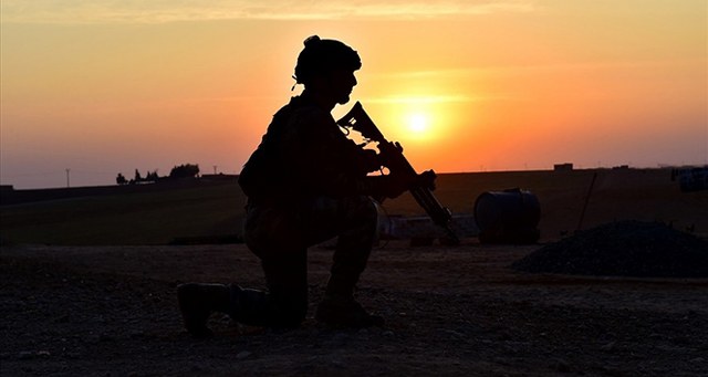 Milli İstihbarat Teşkilatı (MİT), PKK/KCK'nın Irak'ın kuzeyindeki sözde üst düzey yöneticilerinden Fehmi Öğmen ve 2 teröristi gerçekleştirdiği operasyonla etkisiz hale getirdi. Fehmi Öğmen ve beraberindeki teröristler, gri listede yer alan kişilerdi.