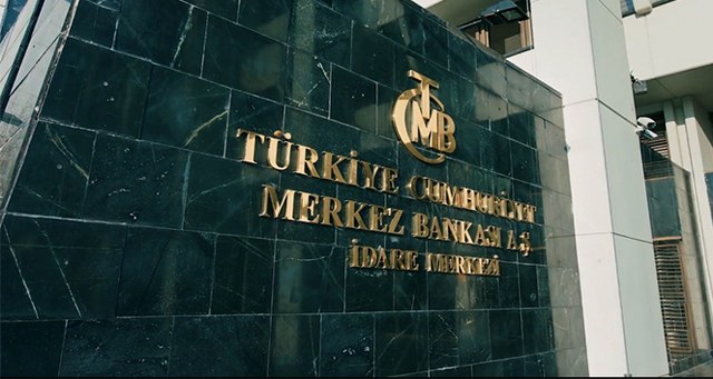 Merkez Bankası, enflasyon değerlendirmesinde, meskenlere doğal gazın bedelsiz olarak sunulmasının tüketici enflasyonu üzerinde belirgin bir düşürücü etki oluşturduğunu ifade etti.