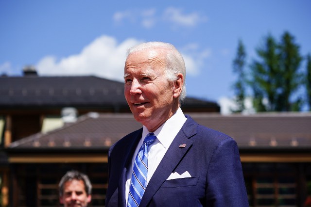 Sık sık sosyal medyanın diline düşen ABD Başkanı Joe Biden, “Birçok devlet sırrını ve paylaştığımız önemli şeyleri sattım ” şakasıyla herkesi güldürmesiyle gündem oldu. 