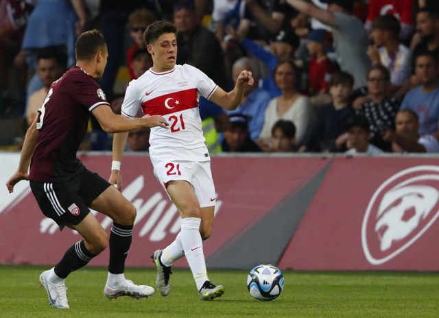 UEFA 2024 Avrupa Şampiyonası Elemeleri D Grubu üçüncü maçında A Milli Takım, deplasmanda Letonya’yı 3-2 mağlup etti.