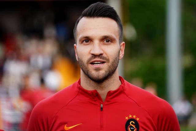 27 yaşındaki file bekçisi Okan Kocuk'un Galatasaray ile sözleşmesi sona erdi. Kocuk, sosyal medya hesabından yaptığı paylaşımla sarı-kırmızılı takıma veda etti.