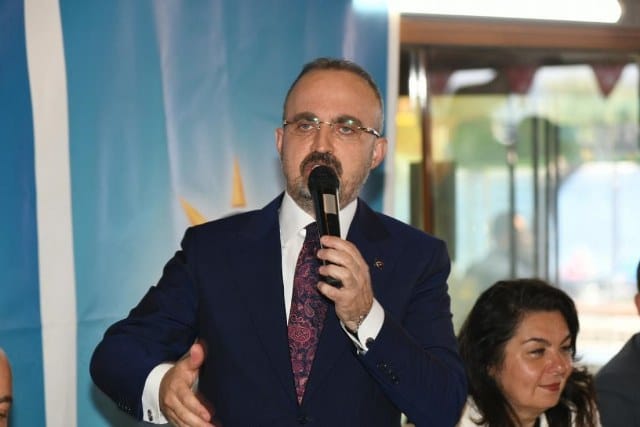 İçişleri Bakan Yardımcısı Bülent Turan, Türkiye'nin artık özgürlüğü, eğitimi ve güvenliği konuşması gerektiğini belirtti.