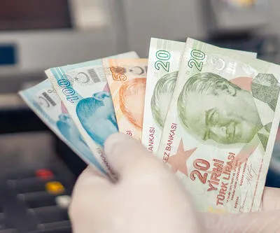 Asgari Ücret Tespit Komisyonu, asgari ücrete yapılacak ara zammı belirlemek üzere saat 11.00'de üçüncü kez toplanacak. Yeni asgari ücretin bu hafta netleşmesi bekleniyor. memur