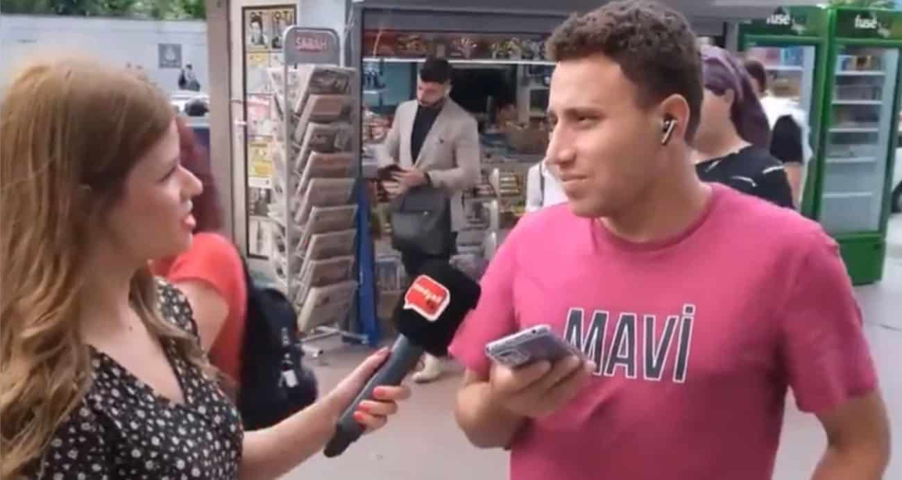 Küçükçekmece’de bulunan bir şantiyede konteynerde kalan işçilerin telefon, cüzdan, para ve pasaportlarını çalan şahıs, 150 kişilik işçi grubu tarafından yakalanarak darp edildi. Şahsın sosyal medyada verdiği bir sokak röportajında kendisini yabancı uyruklu olarak tanıttığı ve “Asgari ücret kazanan ölsün” dediği ortaya çıktı.