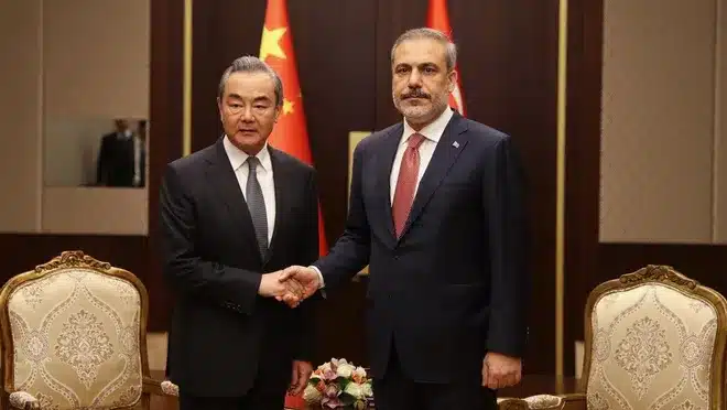 Dışişleri Bakanı Hakan Fidan, Çin Dışişleri Bakanı Wang Yi ile bir araya geldi.