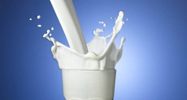 Ulusal Süt Konseyi (USK), çiğ sütün tavsiye fiyatını belirlemek için yaptığı toplantıda, 1 Ağustos'tan itibaren geçerli olacak şekilde üreticilere litre başına net 11,5 lira ödenmesi kararını aldı.