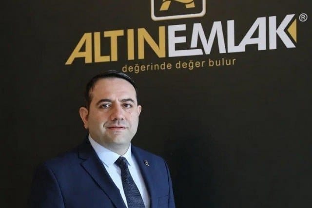 Taşınmaz satış sözleşmelerinin tapu müdürlüklerinin yanı sıra noterliklerde de yapılmasına yönelik uygulama ülke genelinde yarın başlayacak.