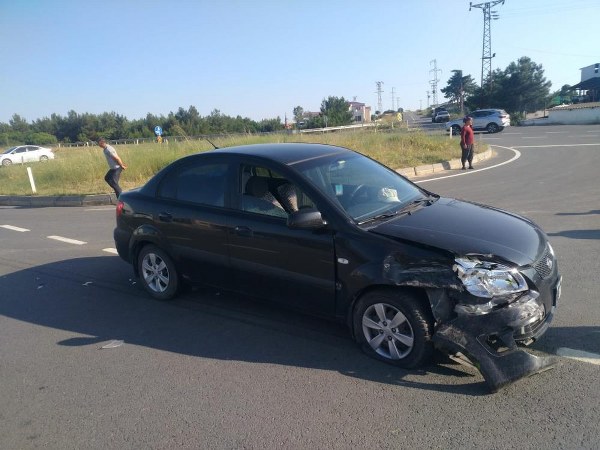 Edirne'nin İpsala ilçesinde gerçekleşen trafik kazasında bir kişi yaralandı.
