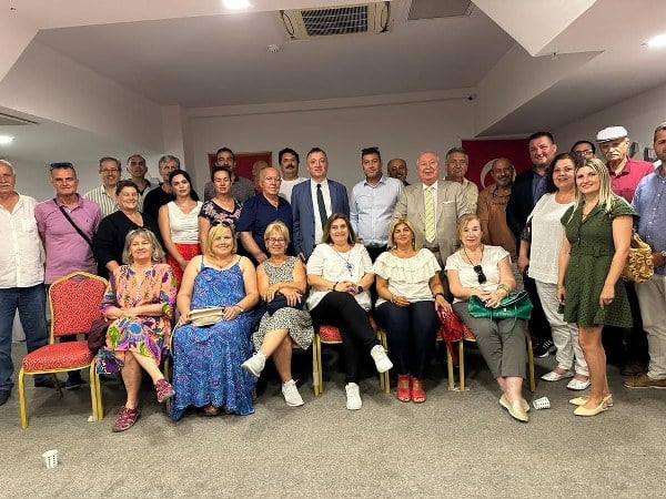 Balıkesir'in Ayvalık ilçesi, Karadağ göçmenlerine sığınak oldu.