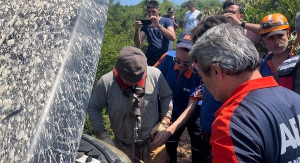 Bursa'nın İznik ilçesinde tarihi bir mağarada hazine arayışında mahsur kalan ve kurtarılan 9 defineci hakkında yapılan mahkemede, 8'i tutuklandı.