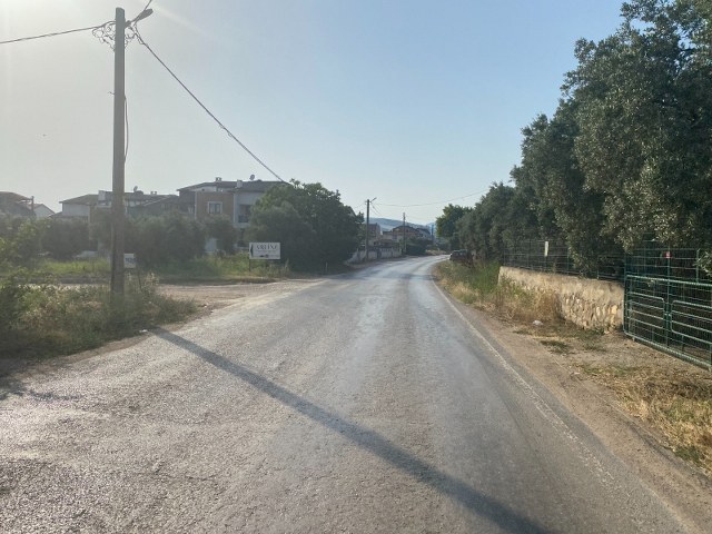 Erdek-Ocaklar karayolunda yol çizgisi olmaması sürücülere zor anlar yaşatırken tehlike saçıyor.
