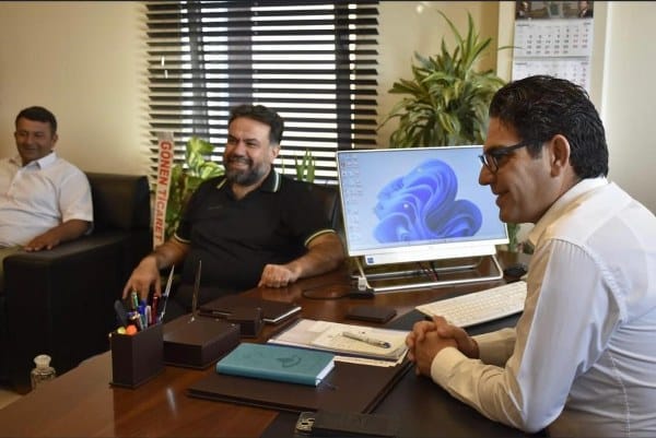 Burhaniye ilçesinde, Reşitköy Barajı'nın yapım çalışmaları devam ederken, DSİ Bölge Müdürü Murat Lütfü Güldoğan, muhtarlarla bir araya geldi. Toplantıya AK Parti İl Başkanı Ekrem Başaran ve Burhaniye İlçe Başkanı Namık Kemal Gedikoğlu da katıldı. Bu toplantıda, Reşitköy Barajı inşaatı ve Havran Barajı'nın sulama sistemi proje çalışmaları detaylı bir şekilde ele alındı.