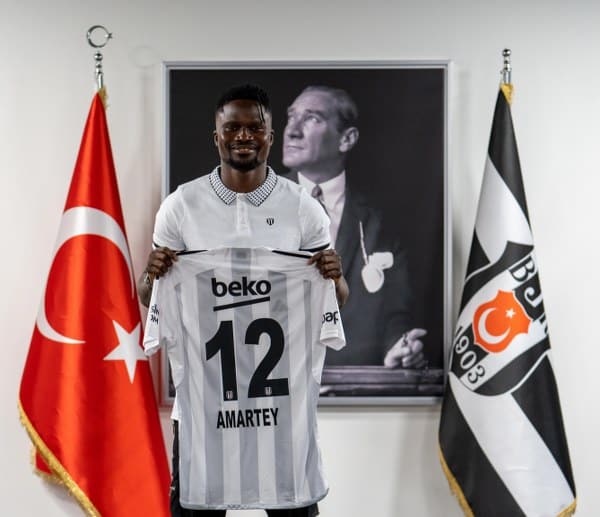 Beşiktaş, Ganalı futbolcu Daniel Amartey'i kadroya katıldı.